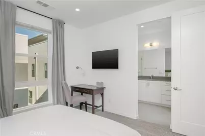 637 Cardiff Reef, Costa Mesa, CA 92627 - Photo 20