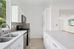 305 Nassau Rd, Costa Mesa, CA 92626 - Photo 10