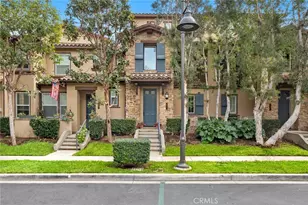 108 Jadestone, Irvine, CA 92603 - Photo 2