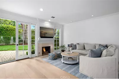 1 Rue Fontainbleau, Newport Beach, CA 92660 - Photo 6