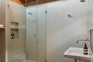 1515 N Tigertail, Los Angeles, CA 90049 - Photo 16