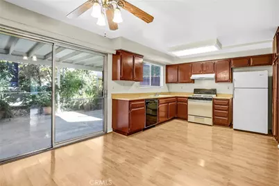 122 Tamarisk, Redlands, CA 92373 - Photo 8