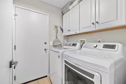 3415 Hawthorne, Corona, CA 92881 - Photo 12