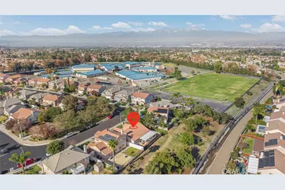 3415 Hawthorne, Corona, CA 92881 - Photo 16