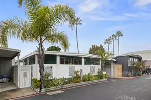 307 Lexington Cir, Newport Beach, CA 92660 - Photo 2