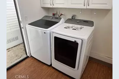 94 Yorktown, Newport Beach, CA 92660 - Photo 18