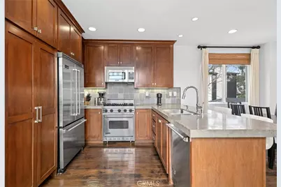 417 1/2 Poinsettia Avenue, Corona del Mar, CA 92625 - Photo 14