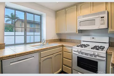 2652 Santa Ana #E, Costa Mesa, CA 92627 - Photo 4