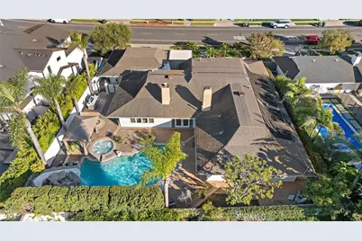 1423 Santiago Drive, Newport Beach, CA 92660 - Photo 40