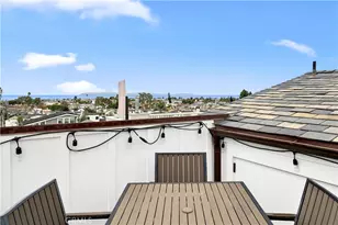 718 1/2 Poinsettia, Corona del Mar, CA 92625 - Photo 18