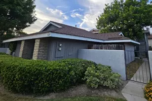 3607 W Park Central, Orange, CA 92868 - Photo 2