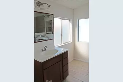 3050 W Ball, Anaheim, CA 92804 - Photo 18