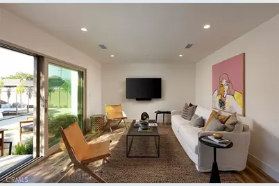 212 E 19th Street, Costa Mesa, CA 92627 - Photo 24