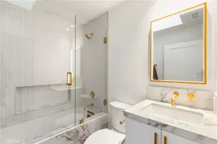 212 E 19th St, Costa Mesa, CA 92627 - Photo 32