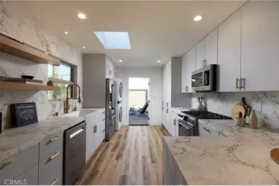 212 E 19th Street, Costa Mesa, CA 92627 - Photo 8