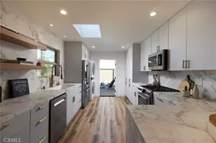 212 E 19th St, Costa Mesa, CA 92627 - Photo 8