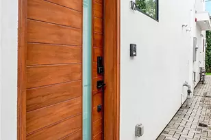 741 1/2 N Gramercy, Los Angeles, CA 90038 - Photo 38