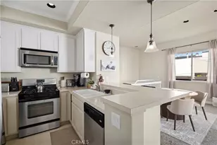 710 1/2 Marigold, Corona del Mar, CA 92625 - Photo 8