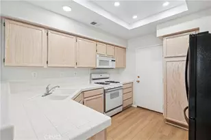 14 Anacapa Ct, Lake Forest, CA 92610 - Photo 6