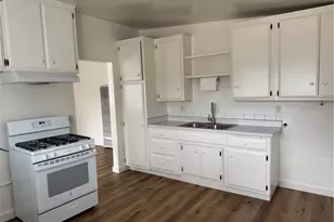 382 Rochester St, Costa Mesa, CA 92627 - Photo 4