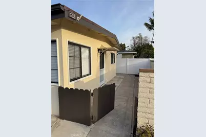 382 Rochester Street, Costa Mesa, CA 92627 - Photo 10