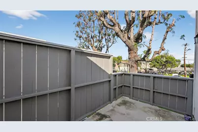 2600 W Segerstrom Avenue #D, Santa Ana, CA 92704 - Photo 24