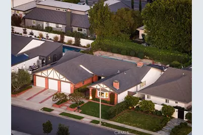 1430 Lincoln, Newport Beach, CA 92660 - Photo 32