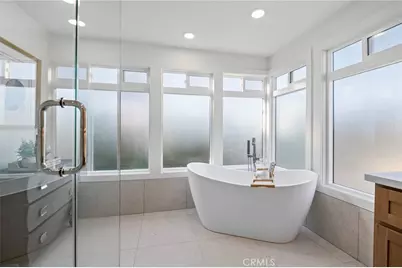 25 Rue Grand Ducal, Newport Beach, CA 92660 - Photo 34