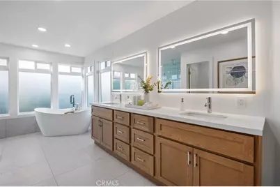 25 Rue Grand Ducal, Newport Beach, CA 92660 - Photo 32