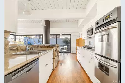 2708 Shell Street, Corona del Mar, CA 92625 - Photo 8