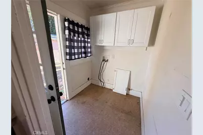 318 N Claudina, Anaheim, CA 92805 - Photo 8