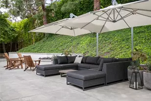 11 Greenbriar, Newport Beach, CA 92660 - Photo 4