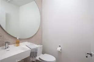 11 Greenbriar, Newport Beach, CA 92660 - Photo 24