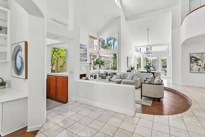 19 Harbor Pointe, Corona del Mar, CA 92625 - Photo 14
