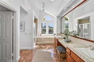 19 Harbor Pointe, Corona del Mar, CA 92625 - Photo 28