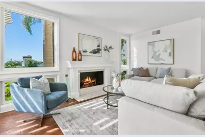 19 Harbor Pointe, Corona del Mar, CA 92625 - Photo 18