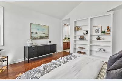 19 Harbor Pointe, Corona del Mar, CA 92625 - Photo 32