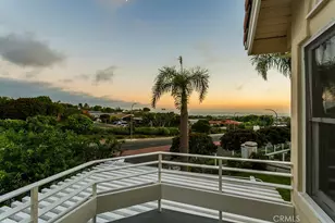 19 Harbor Pointe, Corona del Mar, CA 92625 - Photo 52