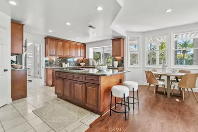 19 Harbor Pointe, Corona del Mar, CA 92625 - Photo 20