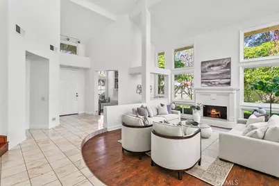 19 Harbor Pointe, Corona del Mar, CA 92625 - Photo 6