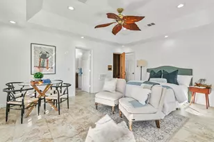 19 Harbor Pointe, Corona del Mar, CA 92625 - Photo 40
