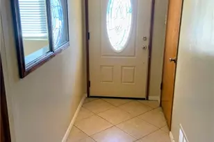 633 Maple Way, Upland, CA 91786 - Photo 8