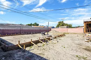 209 N Dahlia Dr, Anaheim, CA 92801 - Photo 10