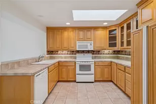 24731 Daphne, Mission Viejo, CA 92691 - Photo 18