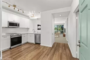 20331 Bluffside Cir, Huntington Beach, CA 92646 - Photo 8