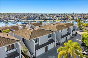 990 Bayside Cove, Newport Beach, CA 92660 - Photo 2