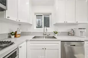 205 42nd St, Newport Beach, CA 92663 - Photo 10