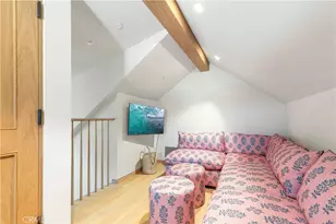 2571 Vista, Newport Beach, CA 92663 - Photo 38