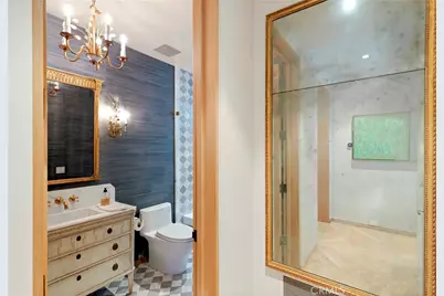 2571 Vista, Newport Beach, CA 92663 - Photo 22