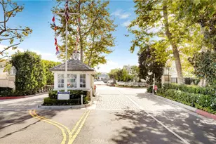 2571 Vista, Newport Beach, CA 92663 - Photo 42